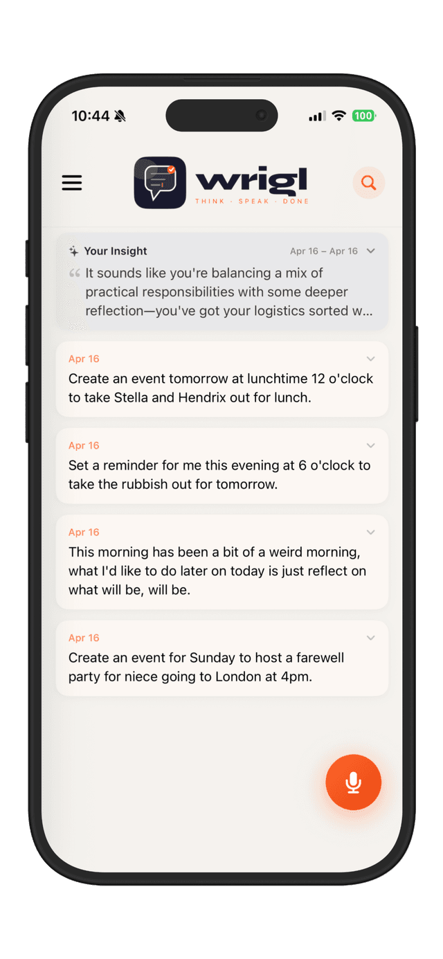 wrigl voice notes app running on iPhone — showing transcribed notes and a microphone button